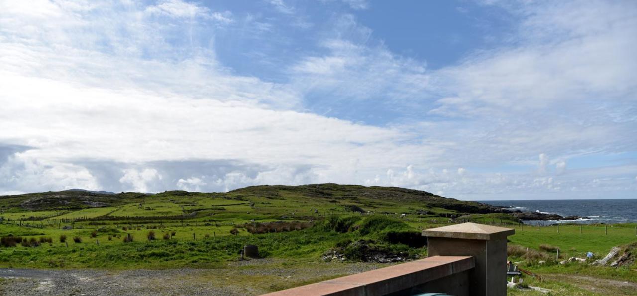 Sea View Apartment Downings Exteriör bild
